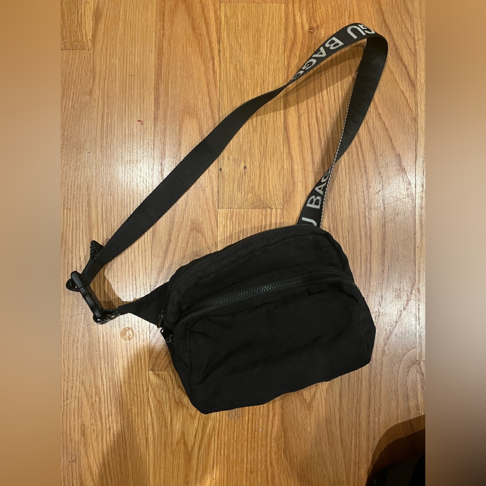 BAGGU Black Belt Bag